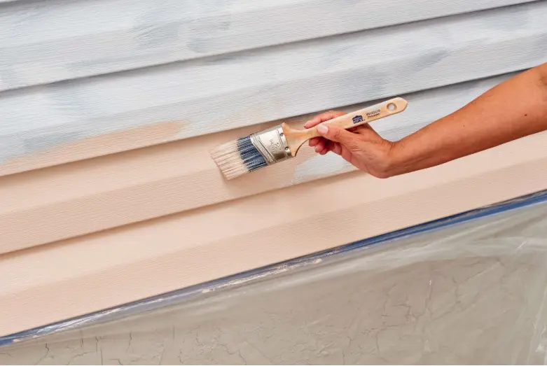 How to Repair Vinyl Siding